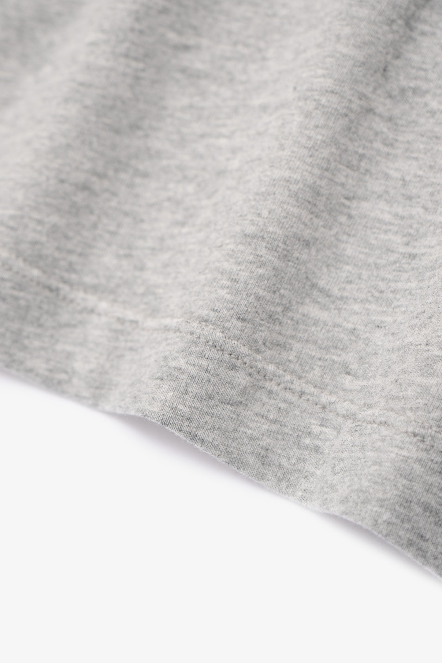 Fabric ripple detail of LW103 Municipal Pocket T-shirt in heather gray