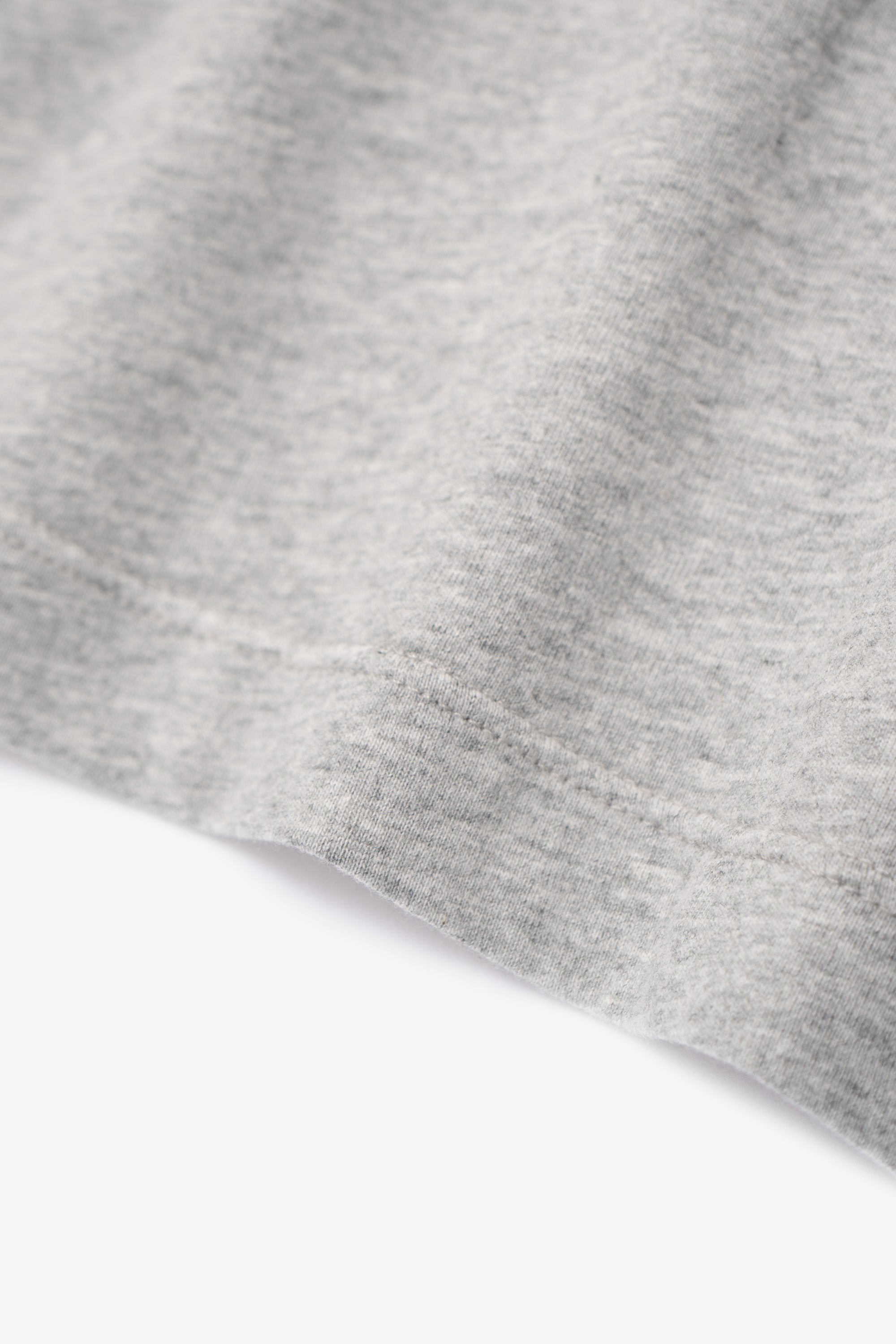Fabric ripple detail of LW103 Municipal Pocket T-shirt in heather gray