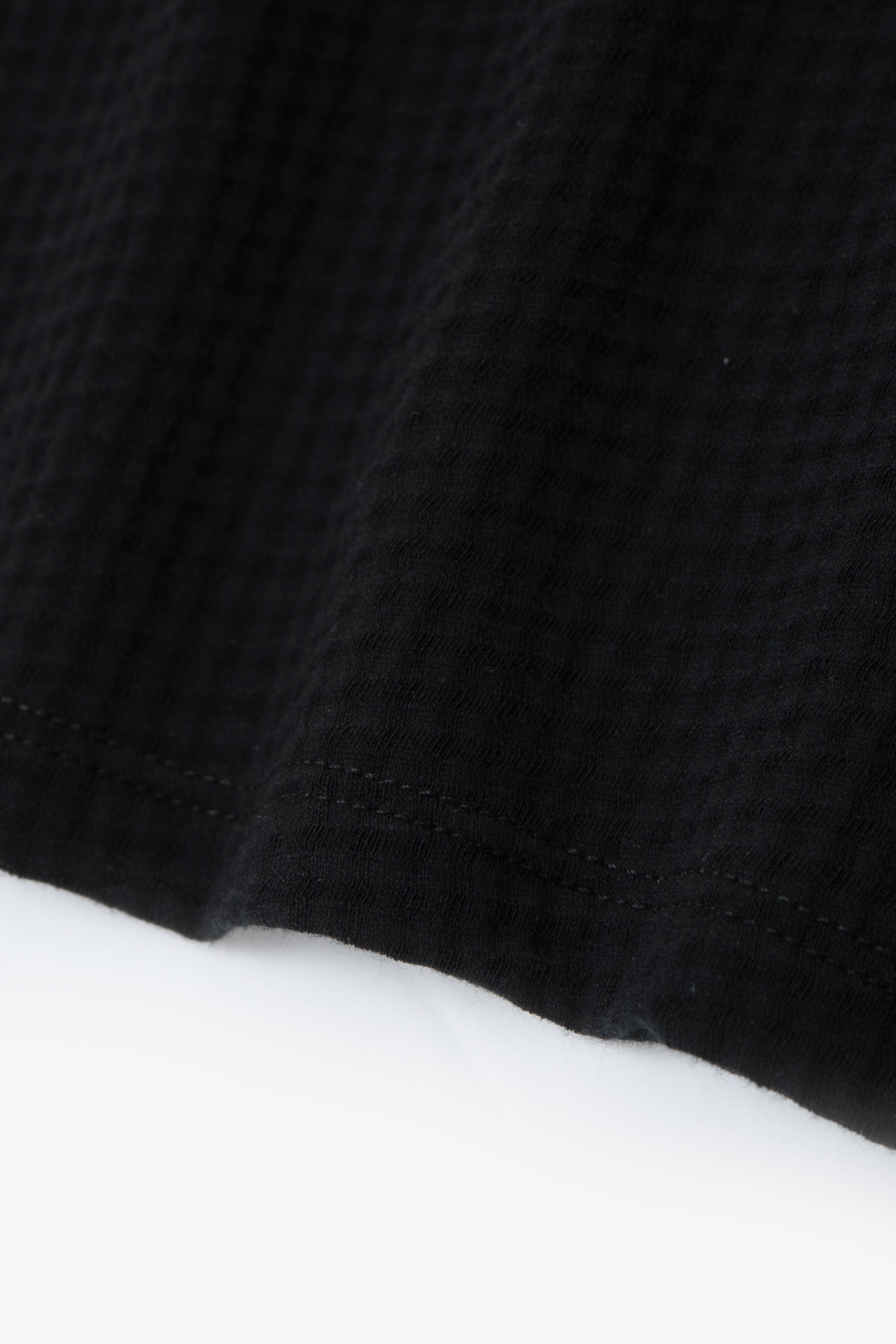 GAUZE SLEEVELESS T-SHIRT - BLACK