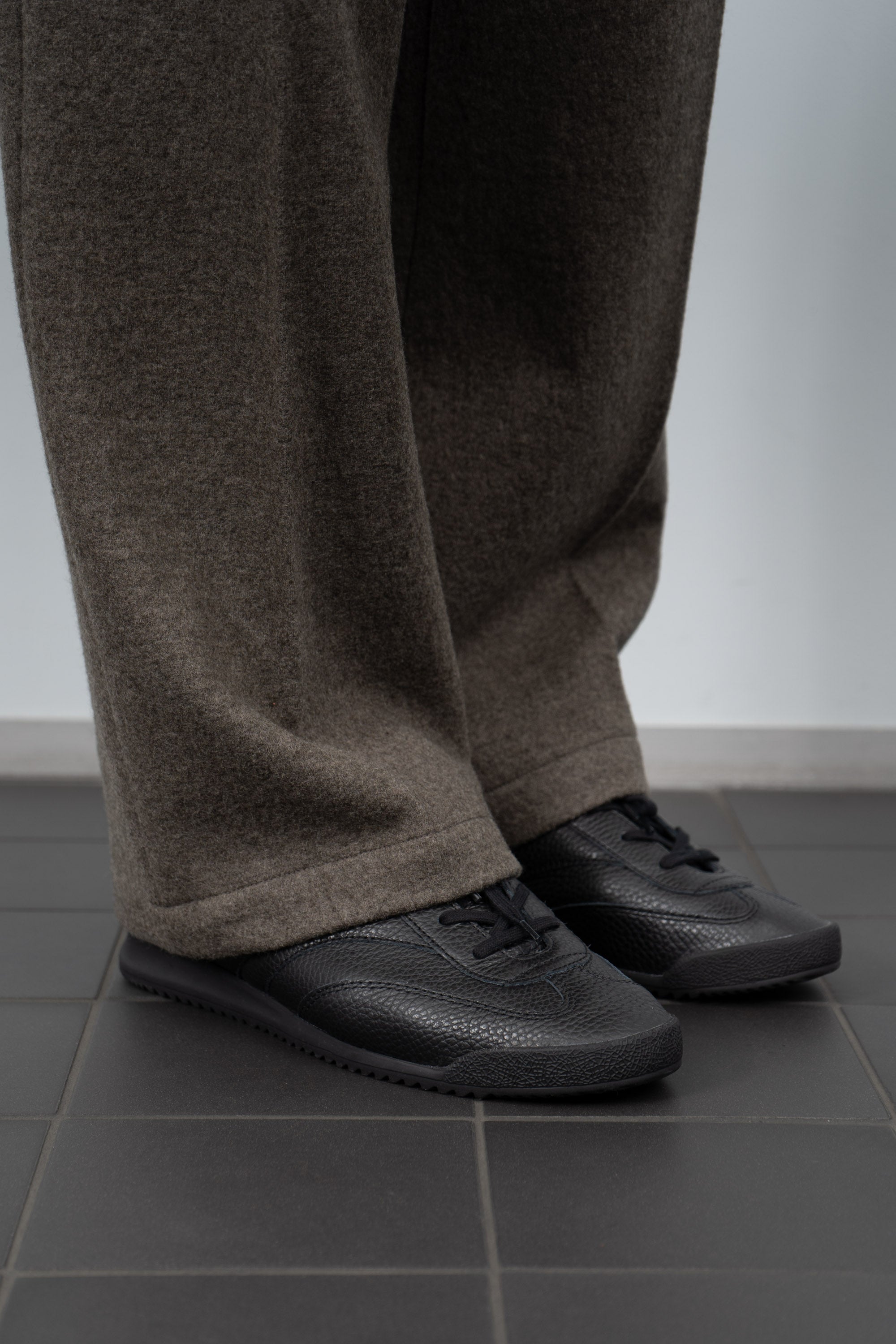 LW - C x ROF German Military Trainer - BLACK – LADY WHITE CO.