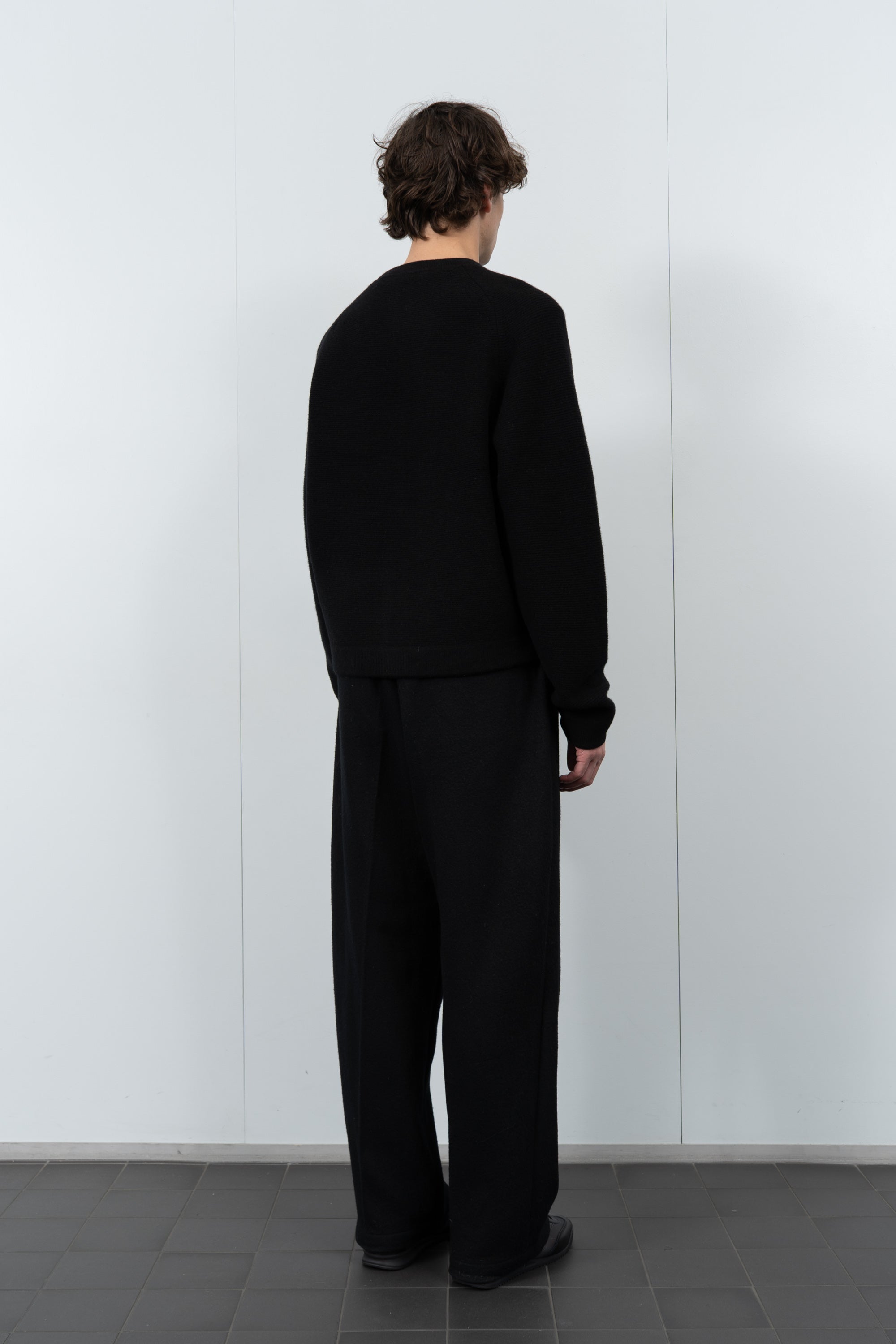 WOOL LINK ZIP CARDIGAN - BLACK