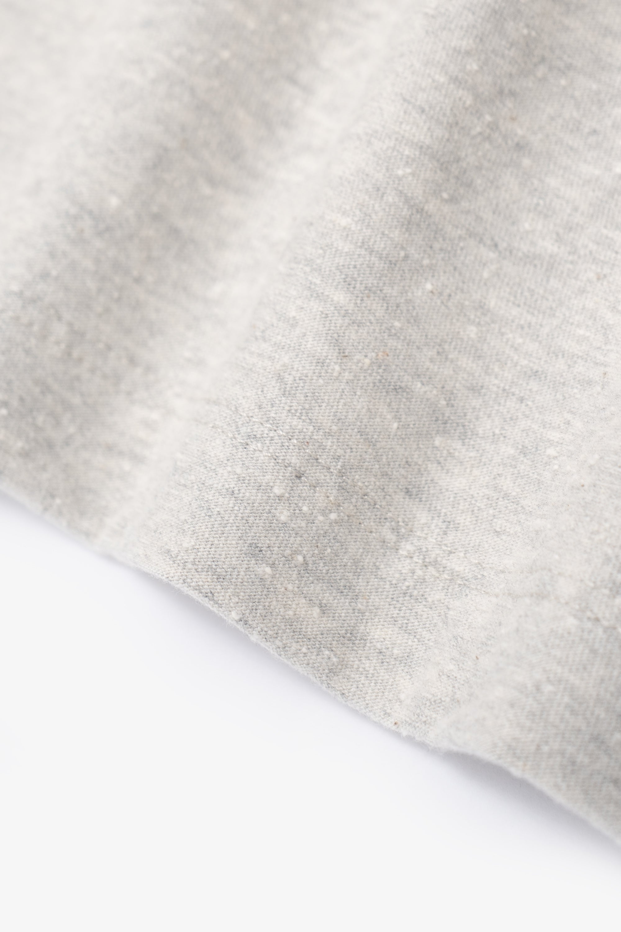 Fabric ripple detail of LW160 Nep T-shirt