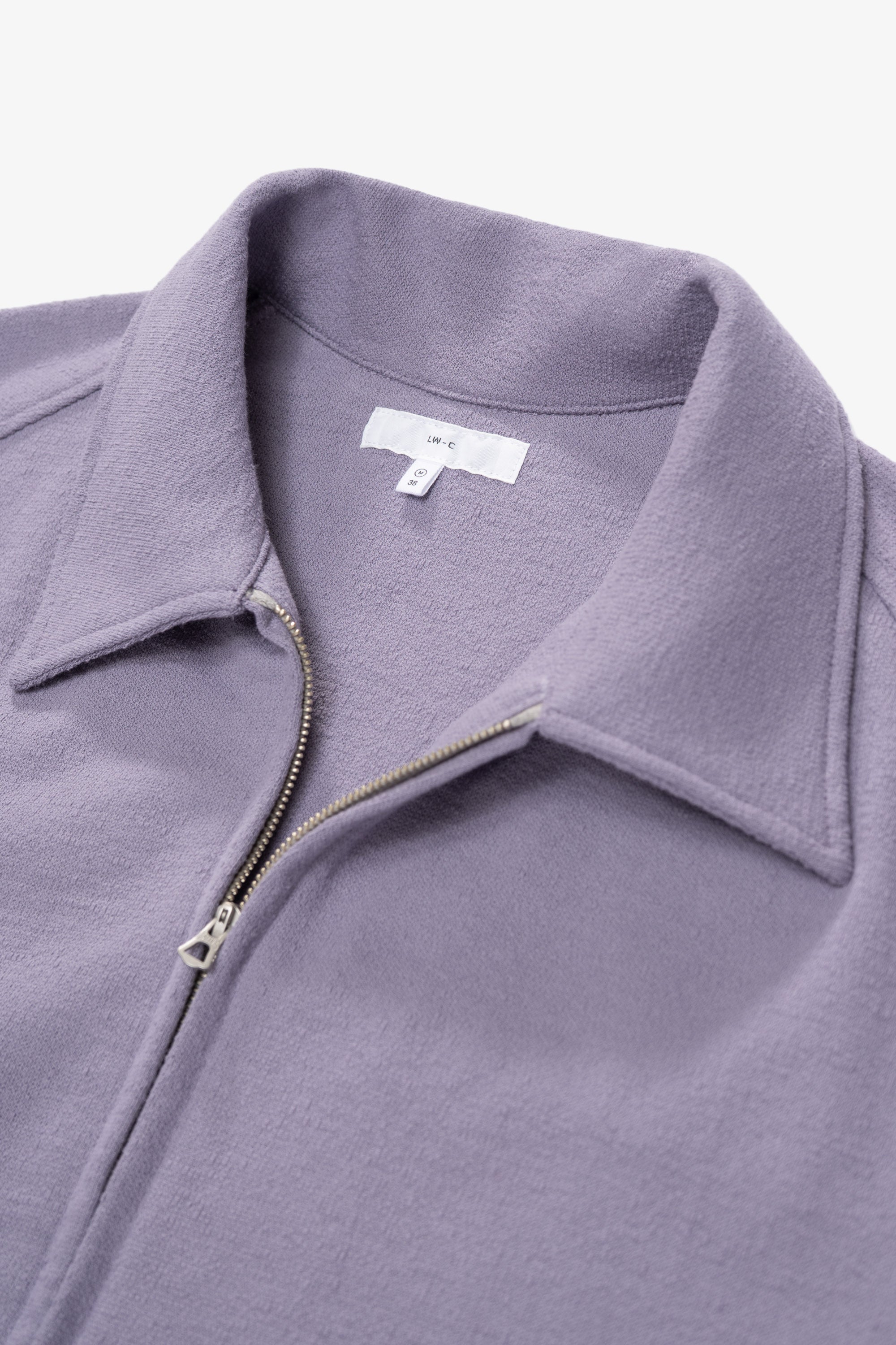 Front zipper detail of LW1680TEX Textured Coach Jacket