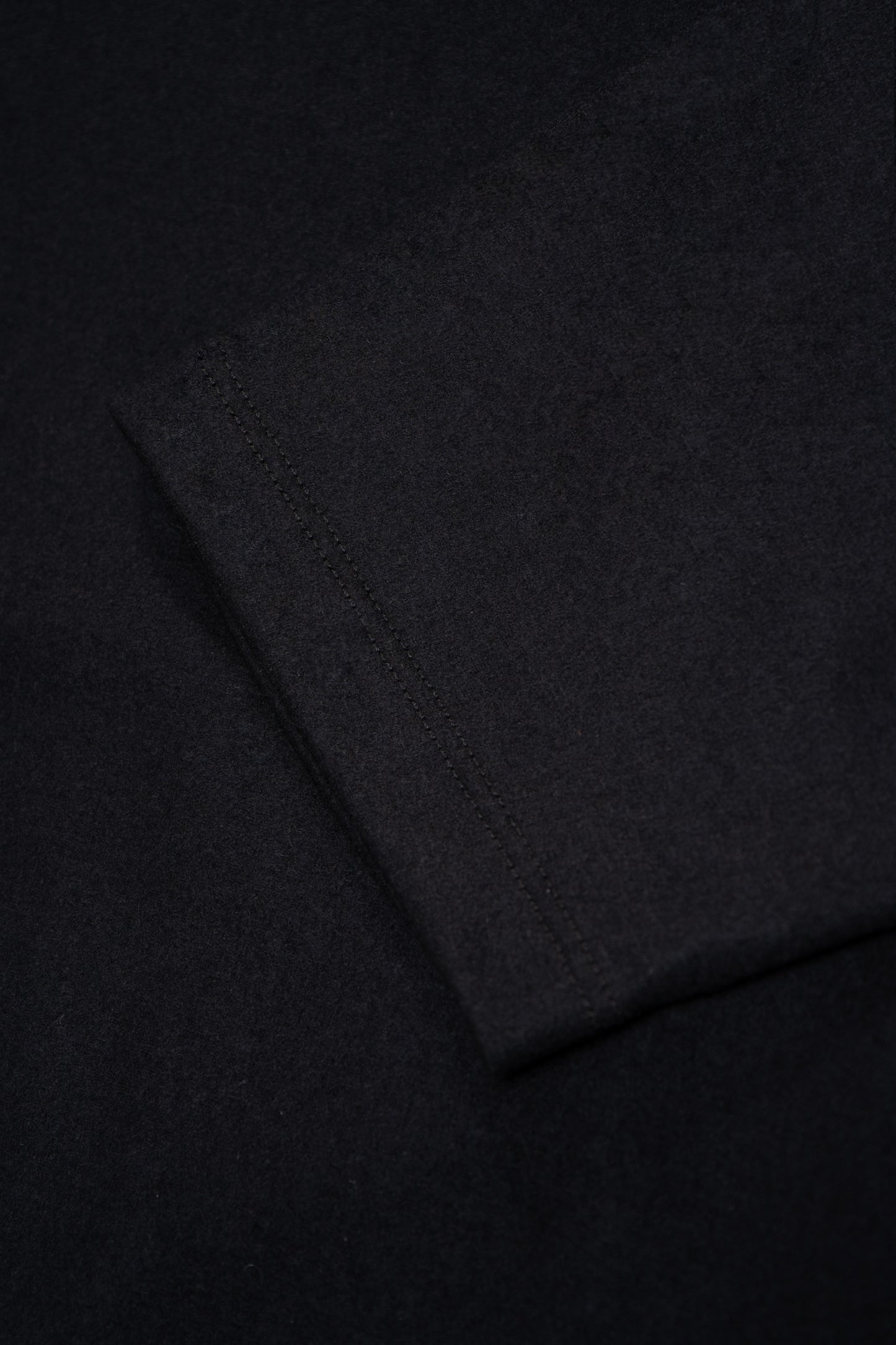 Detail of LW1700 Wool Sleepers Top