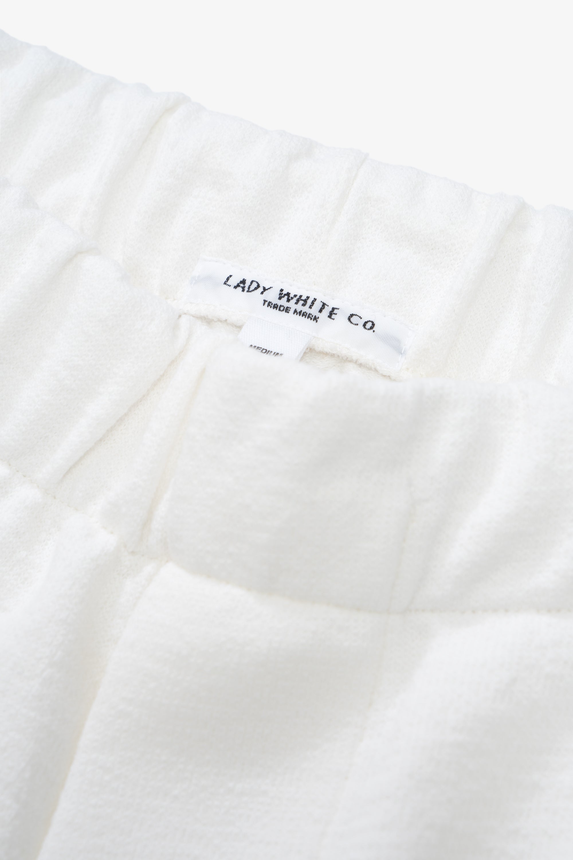 TEXTURED LOUNGE SHORT - WHITE