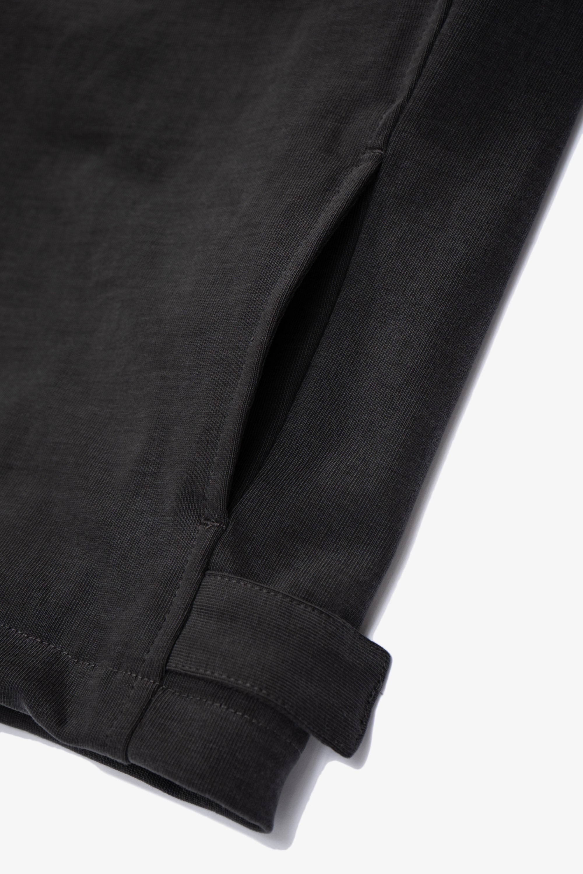 Pocket detail of LW1985 Padded Work Jacket