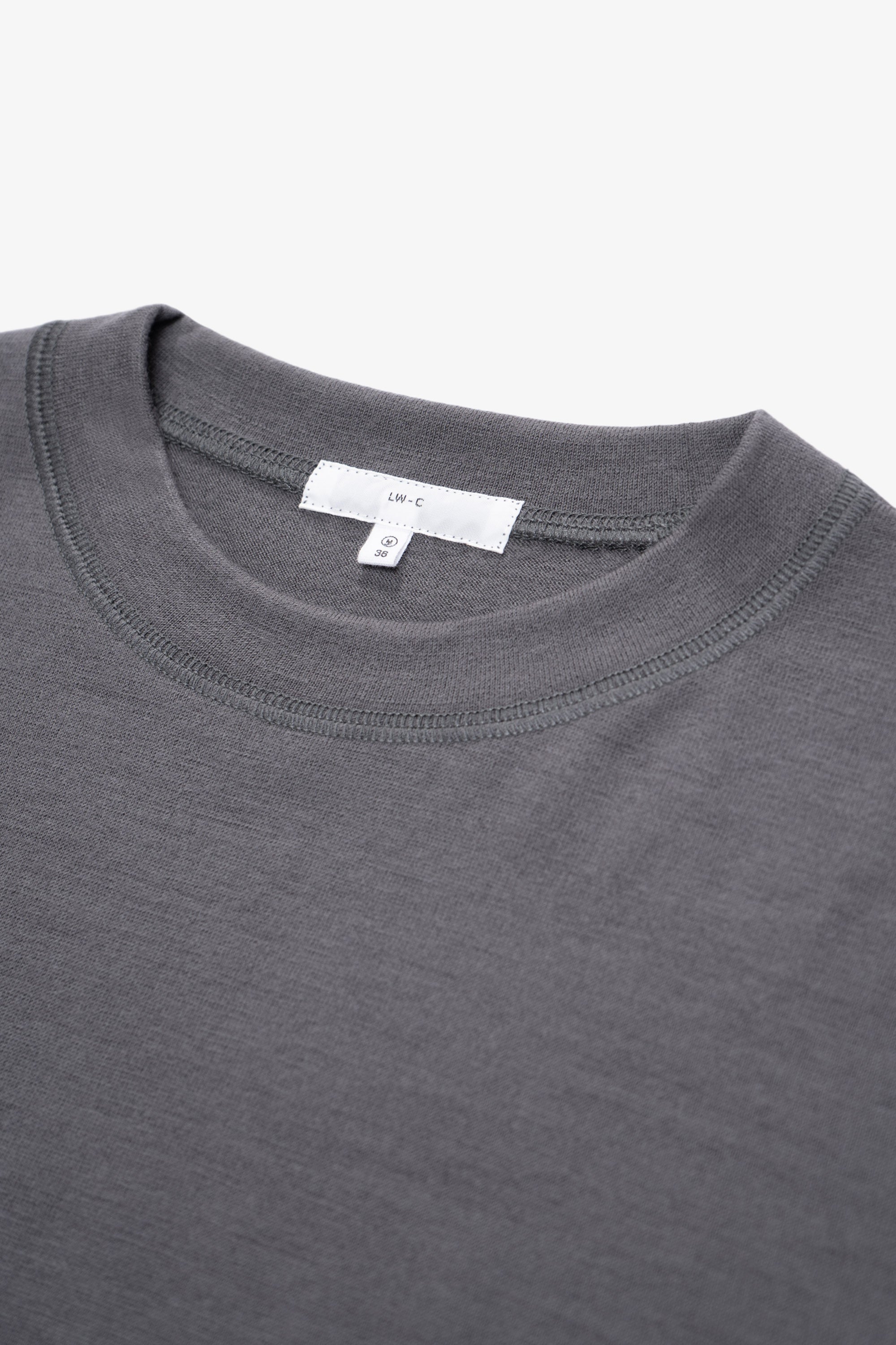 Close-up of collar of LW601W Wool Jersey Sweater in slate grey