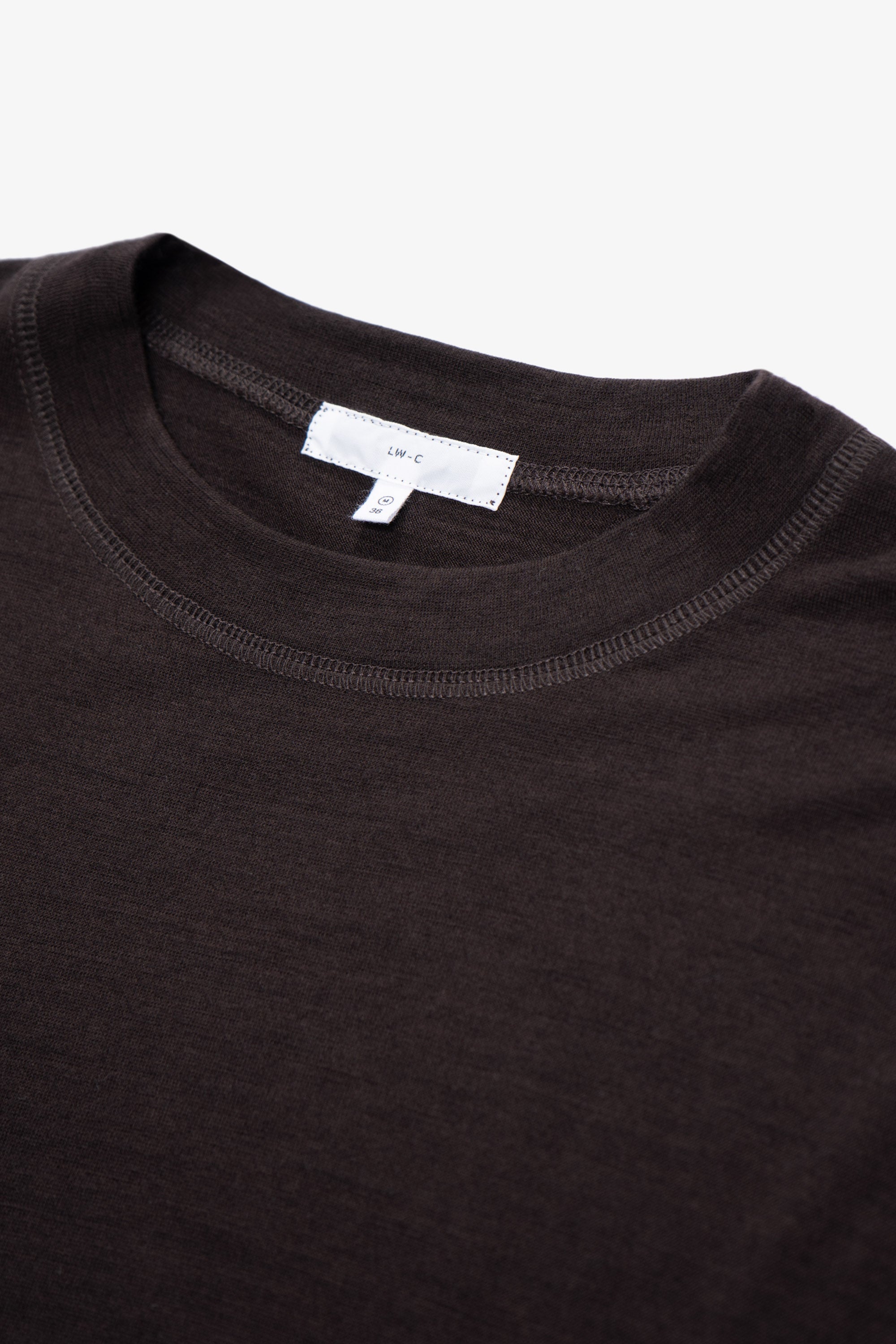 Close-up of collar of LW601W Wool Jersey Sweater in Woodberry