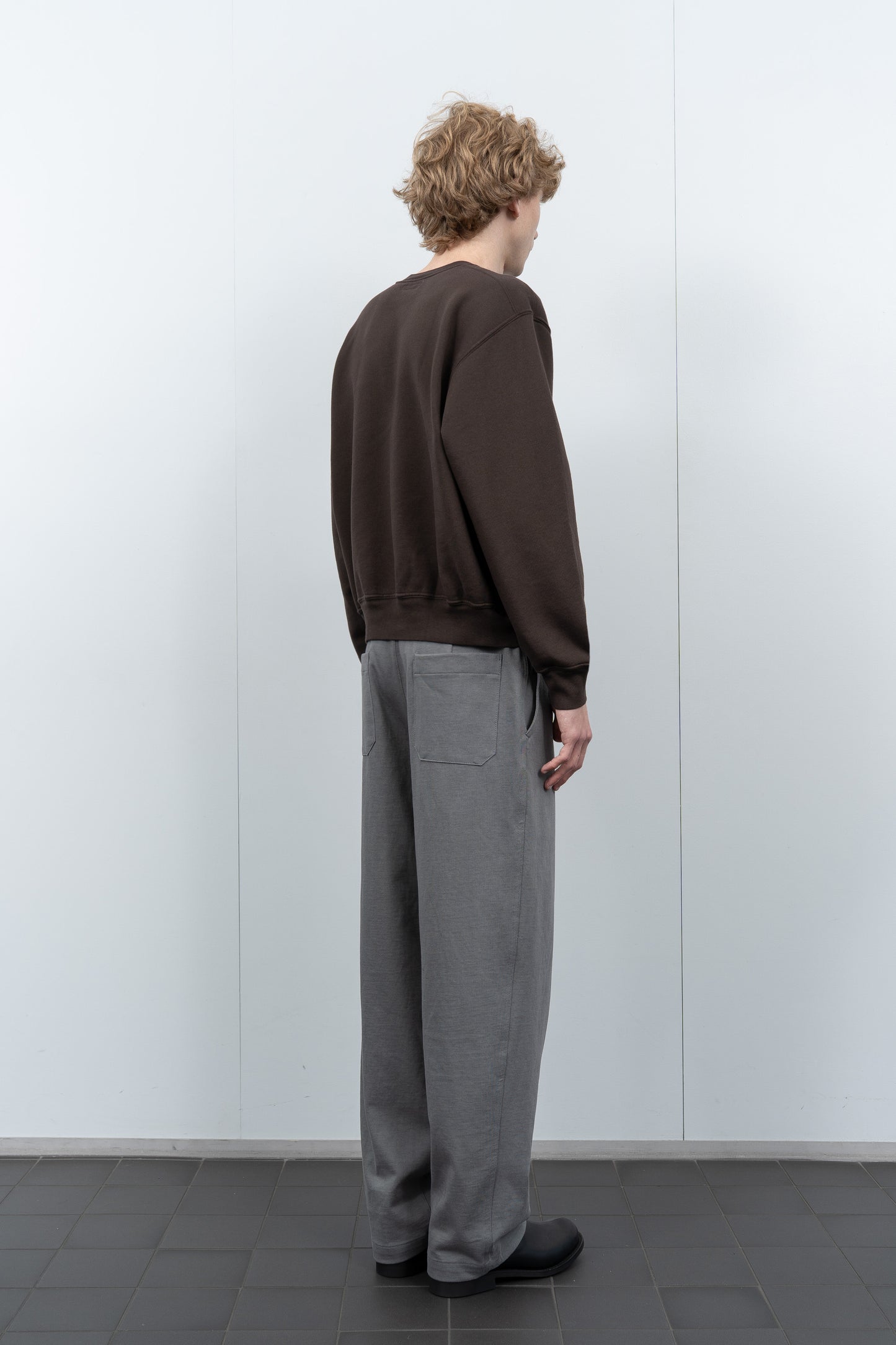 MINI CREWNECK - BLACK MUSHROOM