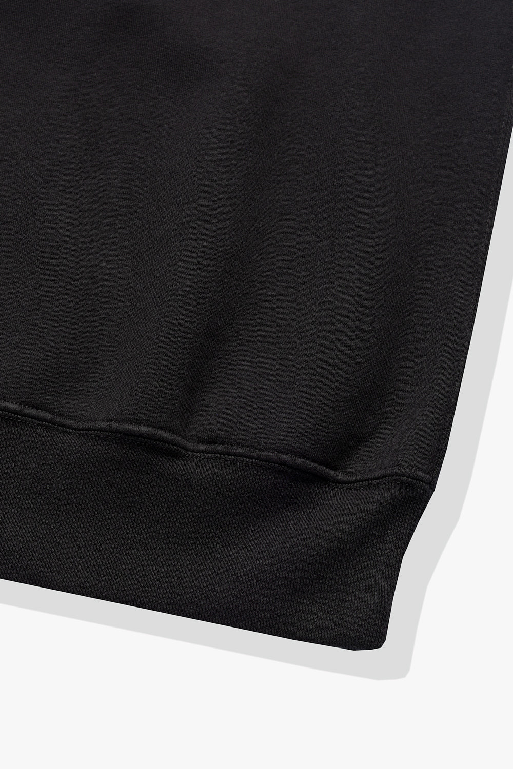 QUARTER ZIP SWEATSHIRT - BLACK