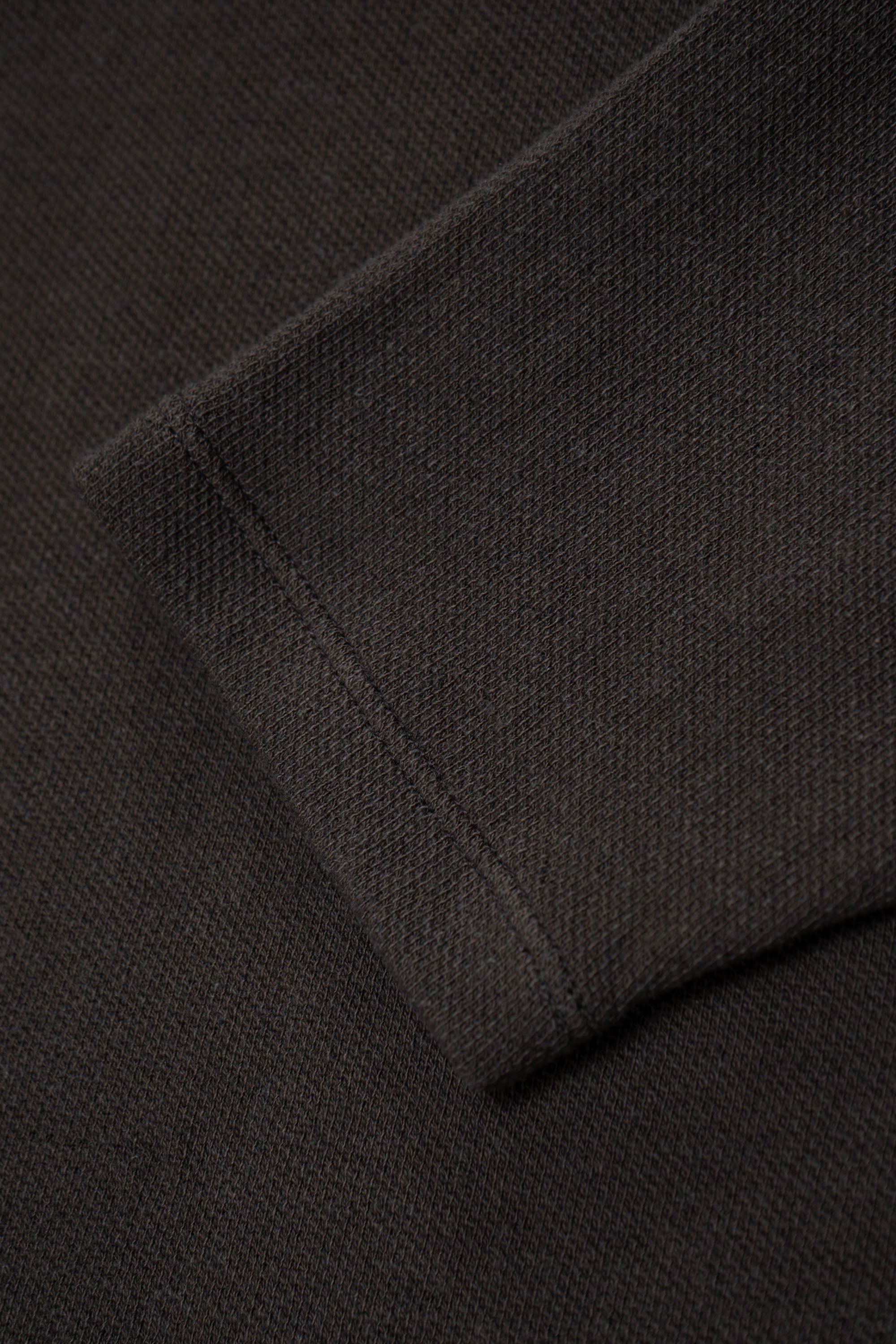 DOUBLE KNIT SWEATER - BLACK MUSHROOM