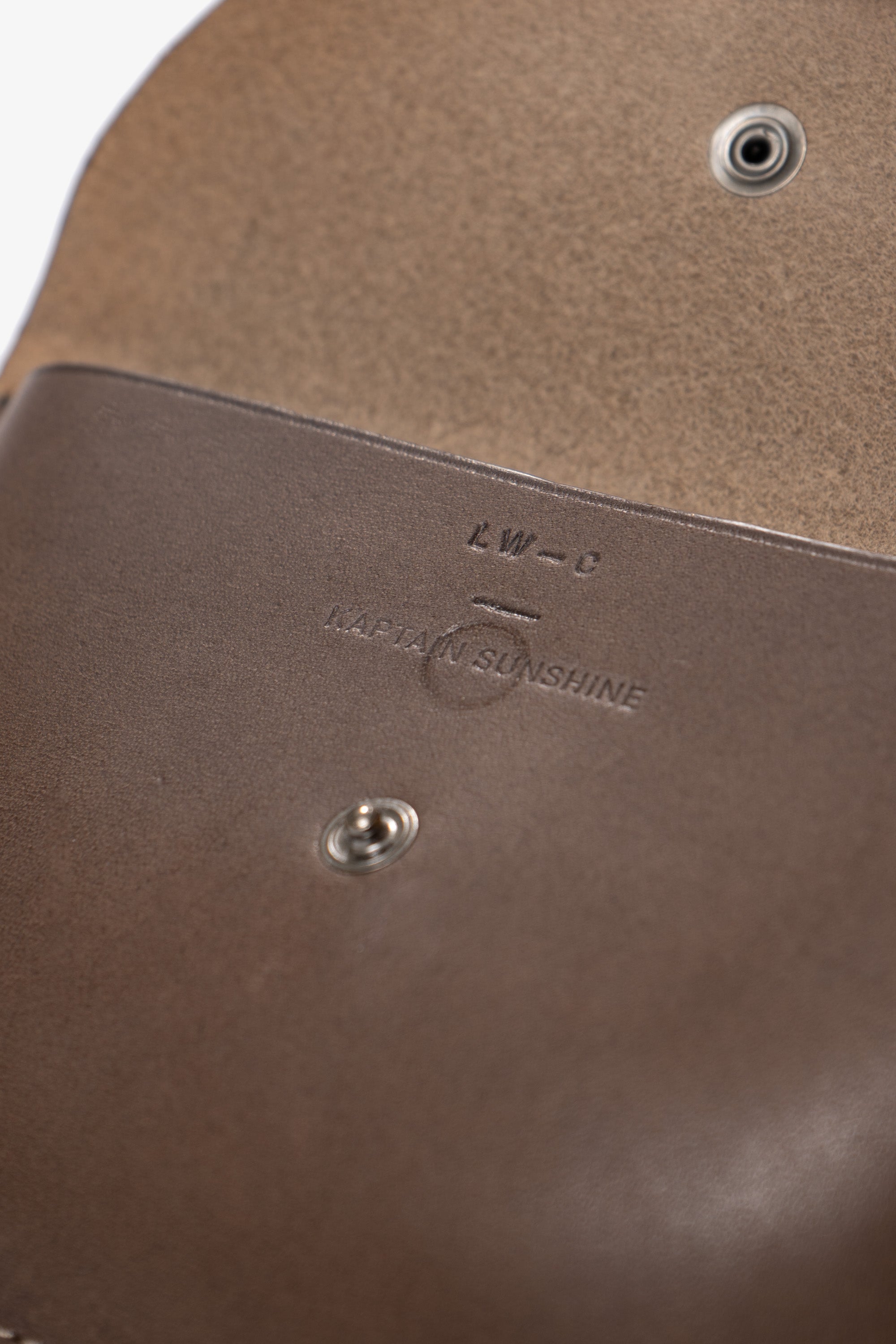 LW - C x KAPTAIN SUNSHINE LEATHER POUCH - BROWN SMOOTH