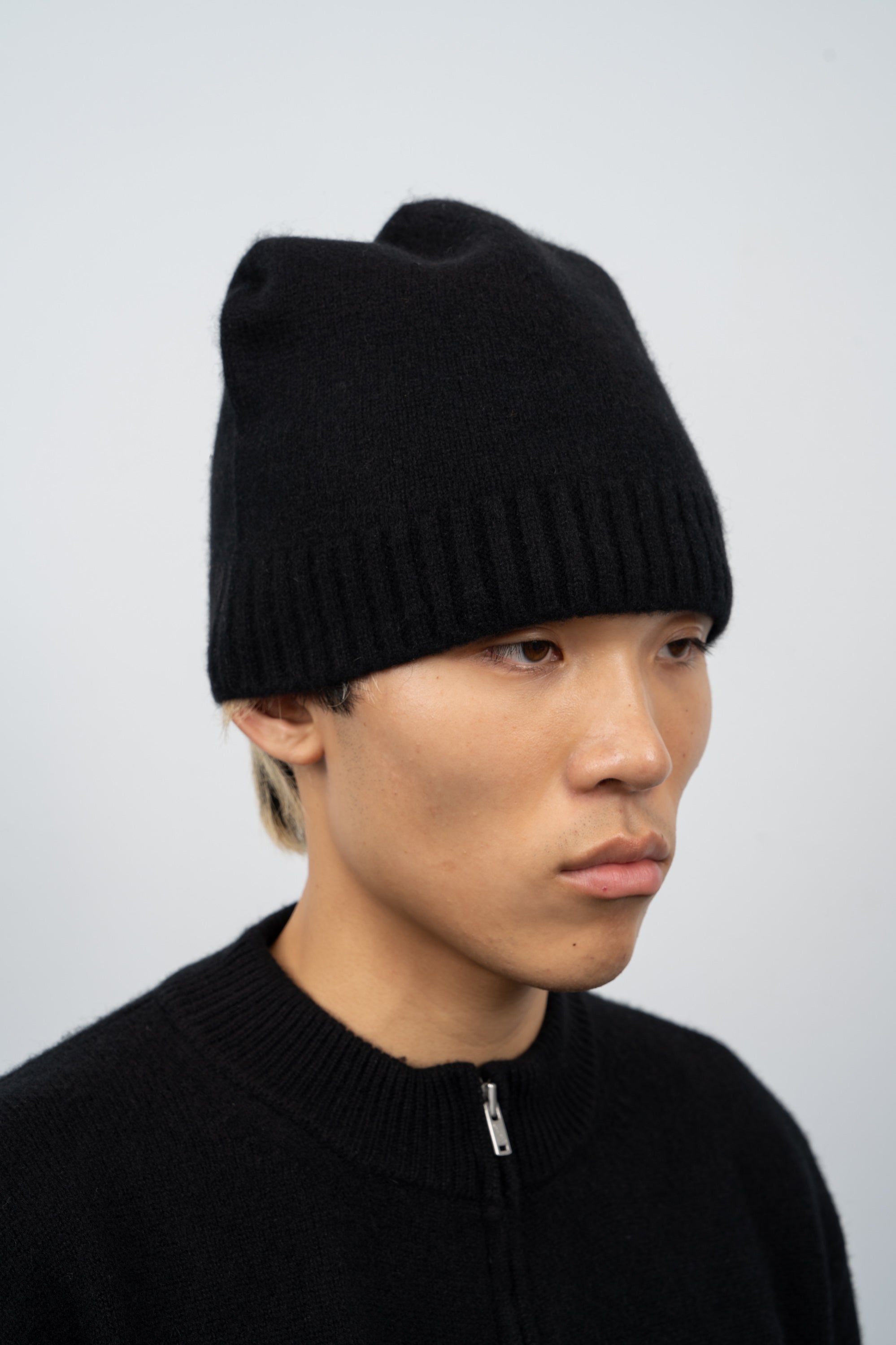 CASHMERE KNIT CAP - BLACK