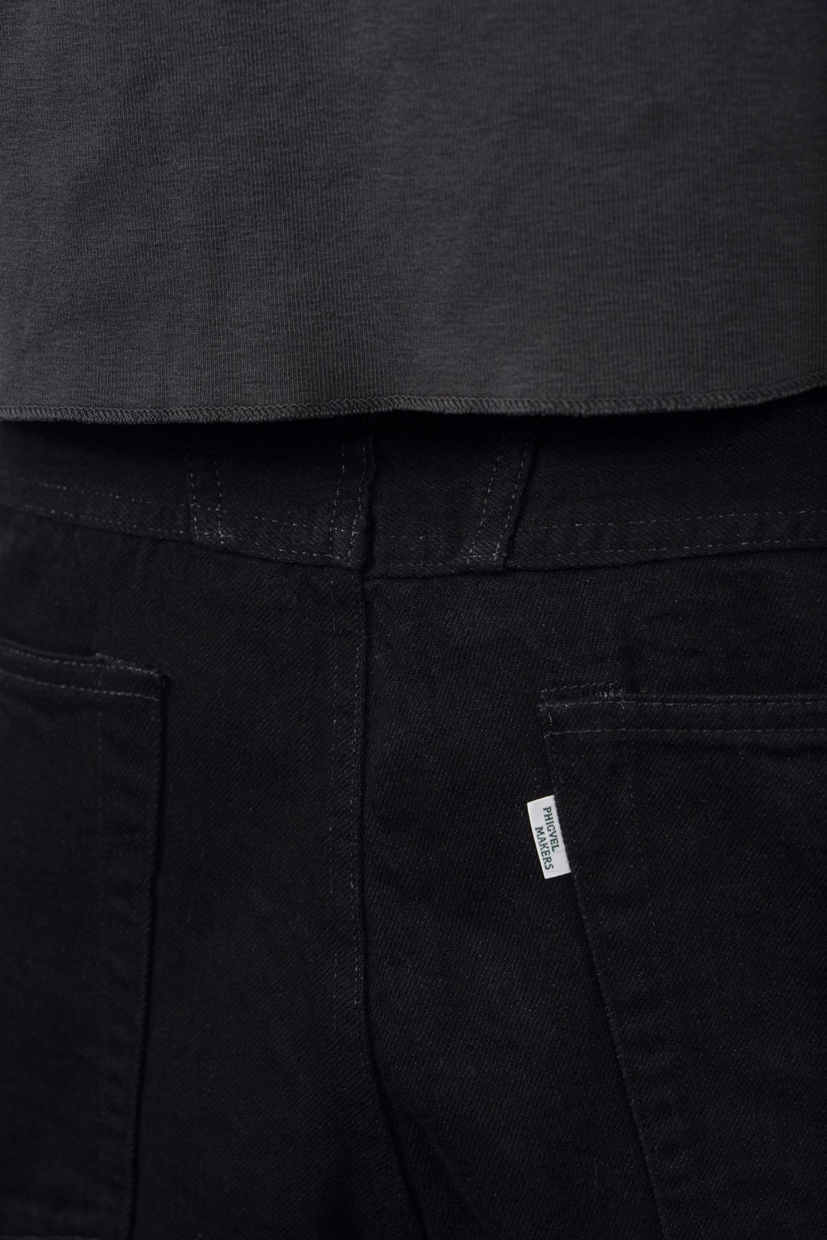CLASSIC JEANS REGULAR - BLACK