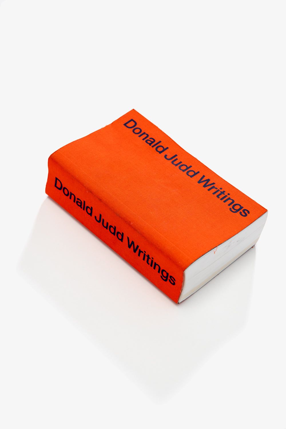 Donald Judd - Writings