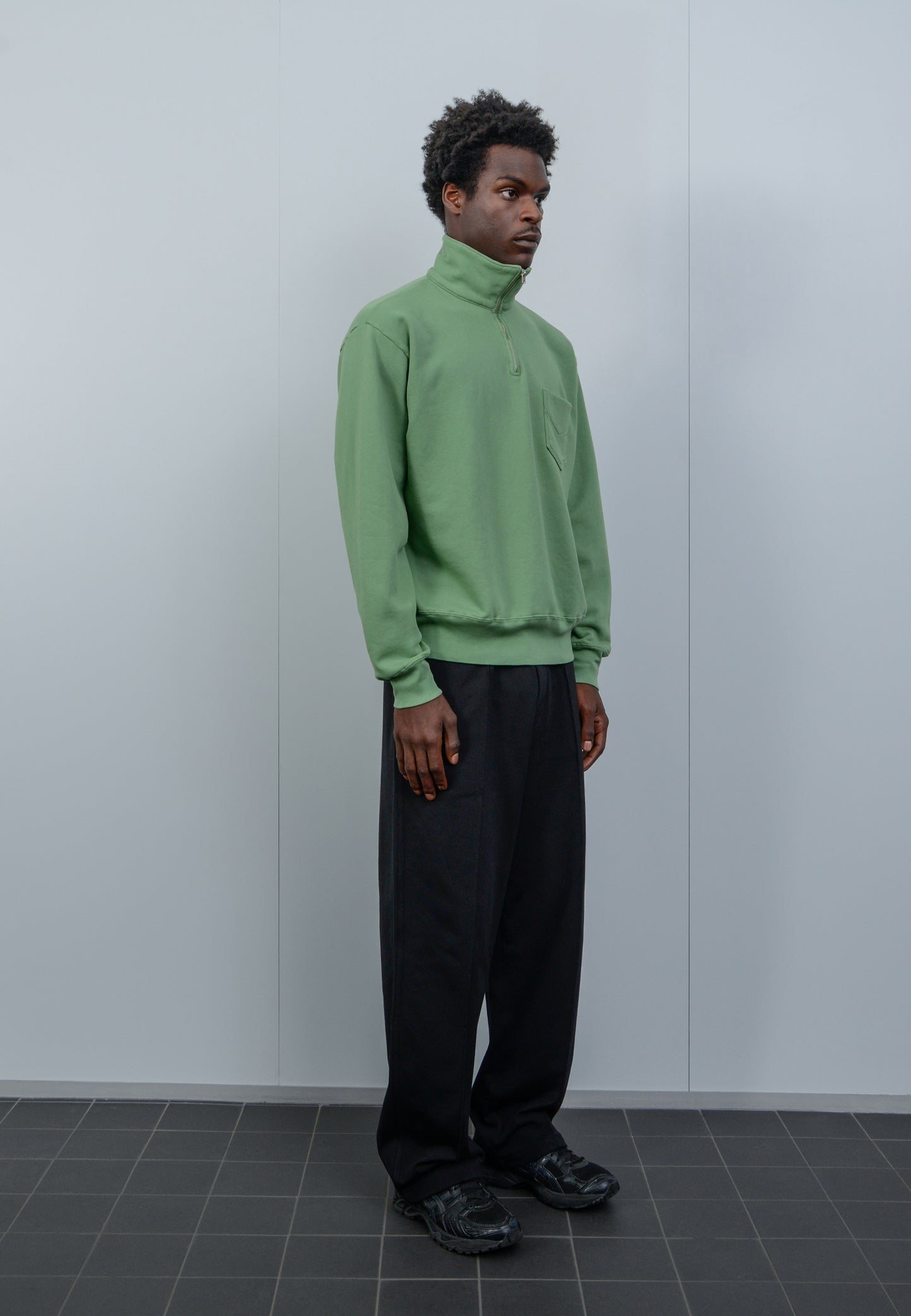 QUARTER ZIP SWEATSHIRT - FADED GREEN